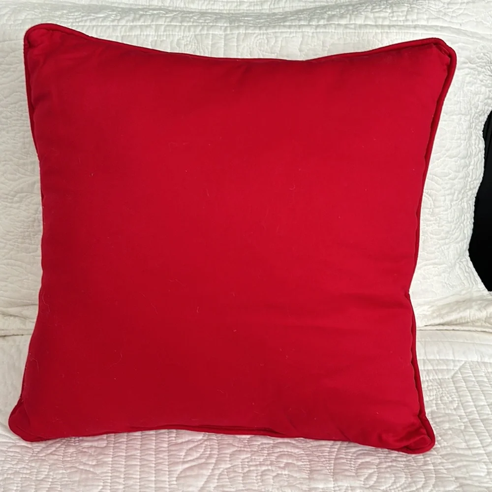 🎅🏼 🎄 SETOF 2 Christmas Naughty or Nice Pillows